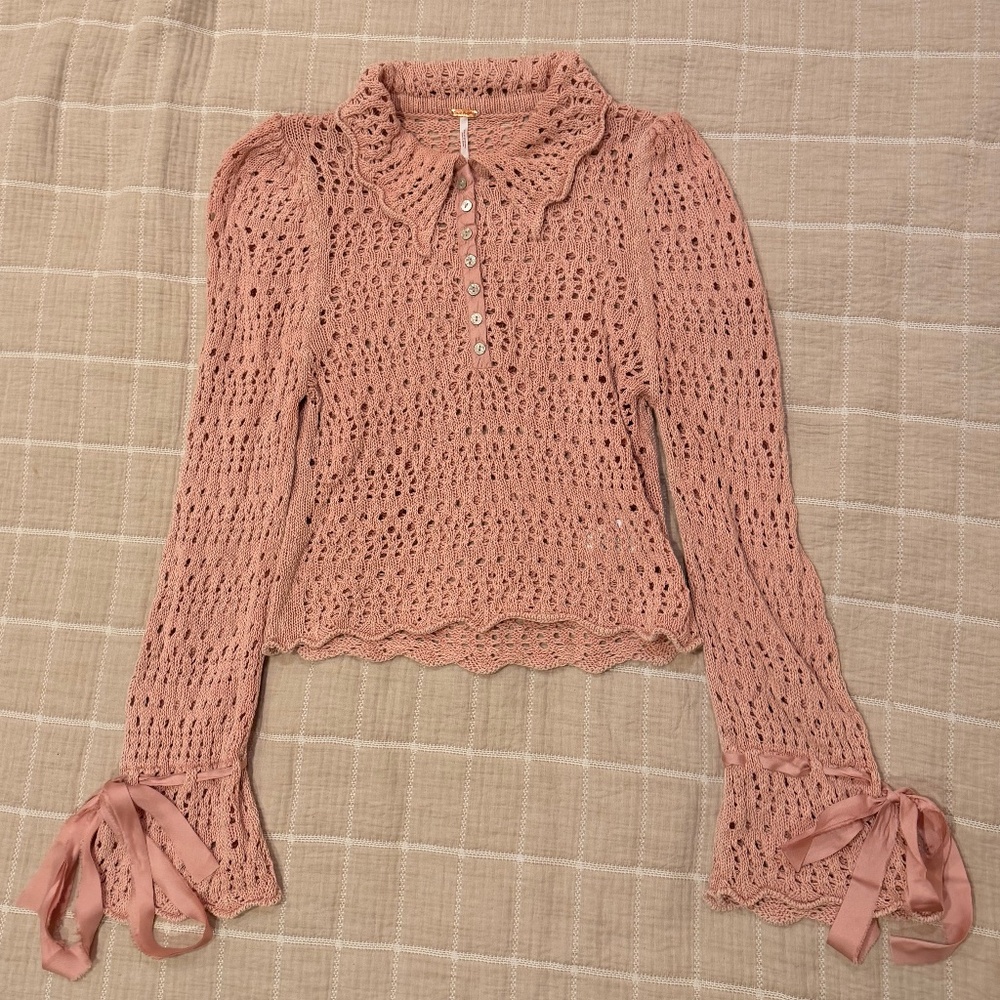 Free People Pink Crochet Knit Top w/ Ribbon Tie Sleeves – XS - Picture 2 of 4
